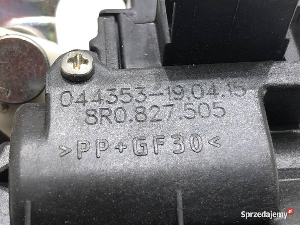 ZAMEK KLAPY TYŁ SKODA RAPID Kombi 8R0827505 Zamki, wkładki i kluczyki podkarpackie