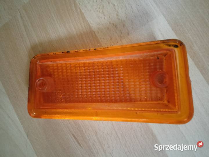Klosz Kierunkowskazu Prawy przód Fiat 126p osobowe Tarnobrzeg