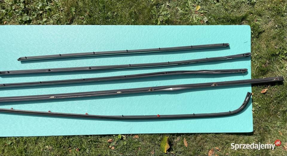 Listwy ozdobne zewnętrzne chrom Mercedes W123 Bielany Wrocławskie