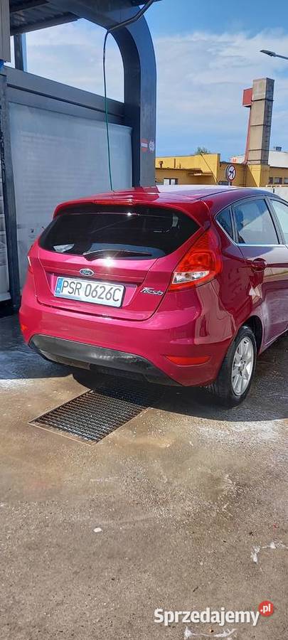 Sprzedam Ford fiesta mk7 2011 manualna Środa Wielkopolska