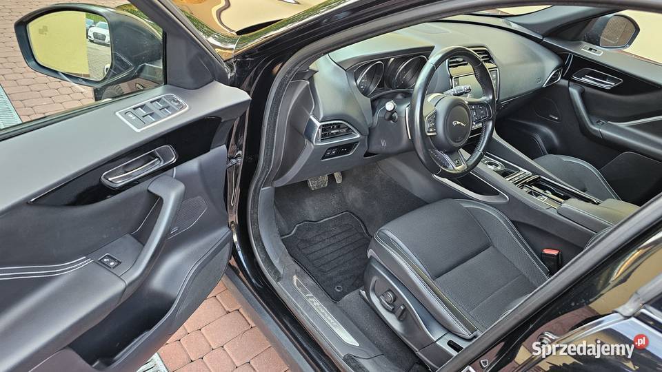 Jaguar FPace 30D 300 RSPORT 2018r 4X4 Automat podkarpackie Zarszyn