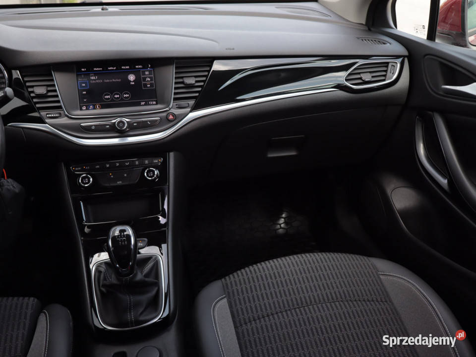 Opel Astra 15 CDTI nieuszkodzony Bielany Wrocławskie