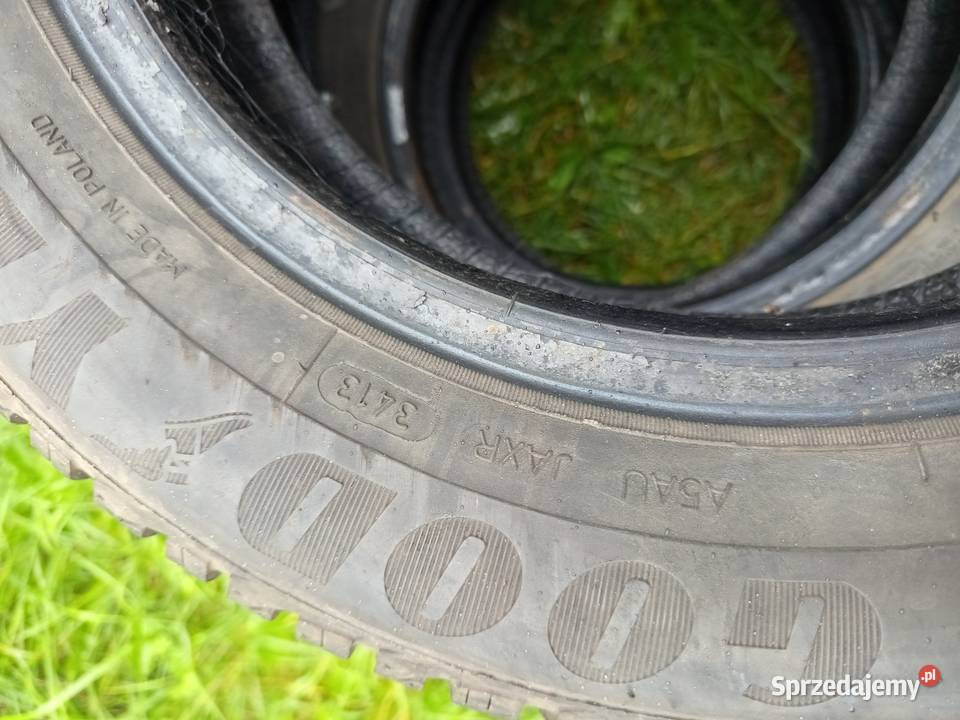 Opony Goodyear Ultragrip 8 zima 1657014 łódzkie Zgierz sprzedam