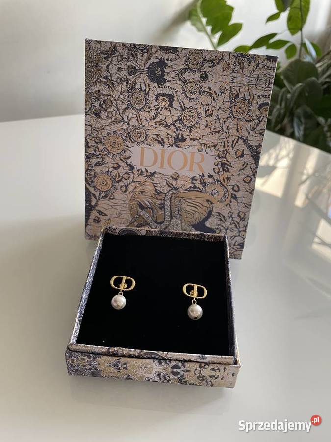 Piękne kolczyki Dior z perełką Białystok