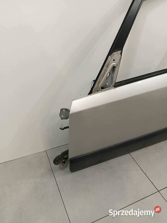 DRZWI LEWE PRZÓD ZCC Fiat Sedici I 2005