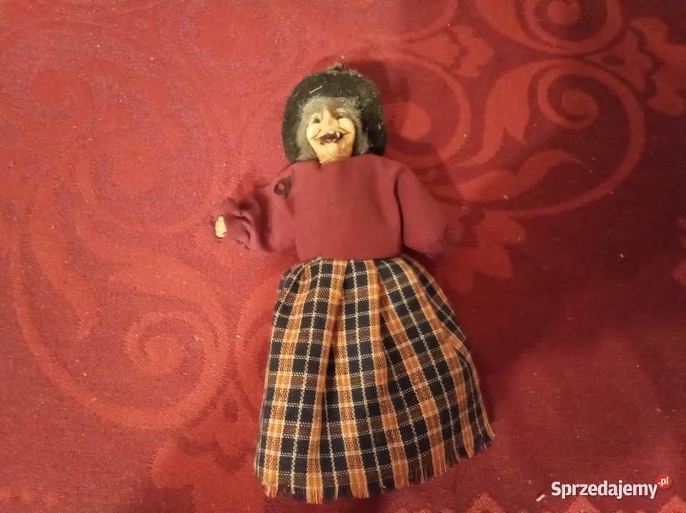 Figurka wiedźma mazowieckie Warszawa