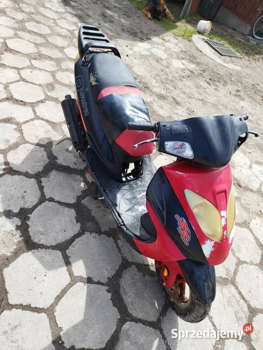 Sprzedam dwa skutery 50 i 150 Wysokie Mazowieckie sprzedam