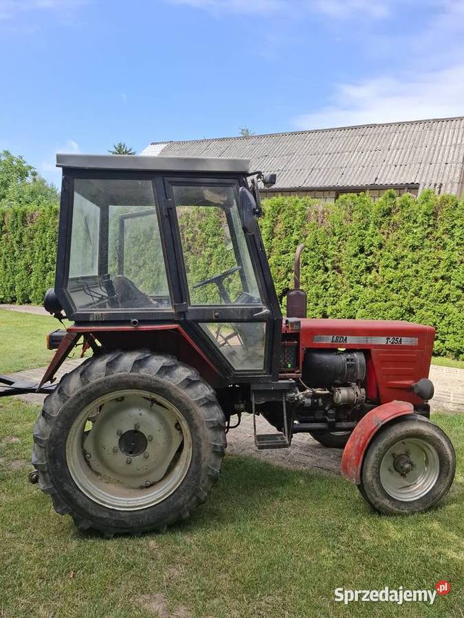 Sprzedam ciągnika T25 leda 1997 pierwszy Fajsławice