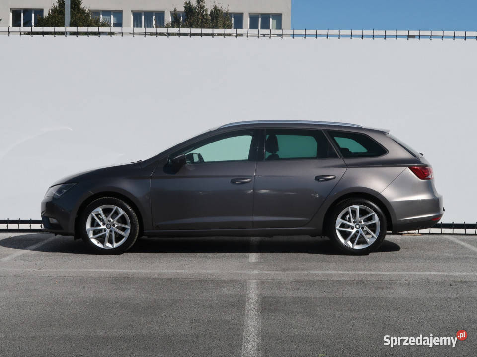 Seat Leon 14 TSI światła do jazdy dziennej