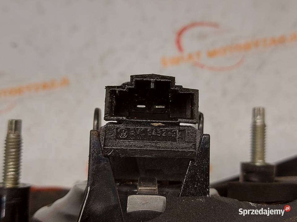 VW GOLF V PLUS 06r lampa prawa tył w klapę świętokrzyskie Kielce