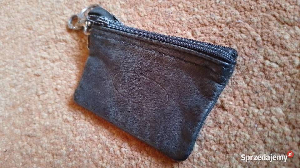 Eleganckie etui saszetka na klucze z logo Ford Wyszków