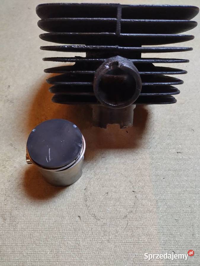 Cylinder tłok nominal WSK 125 nie wfm byZDM b3 Kalety