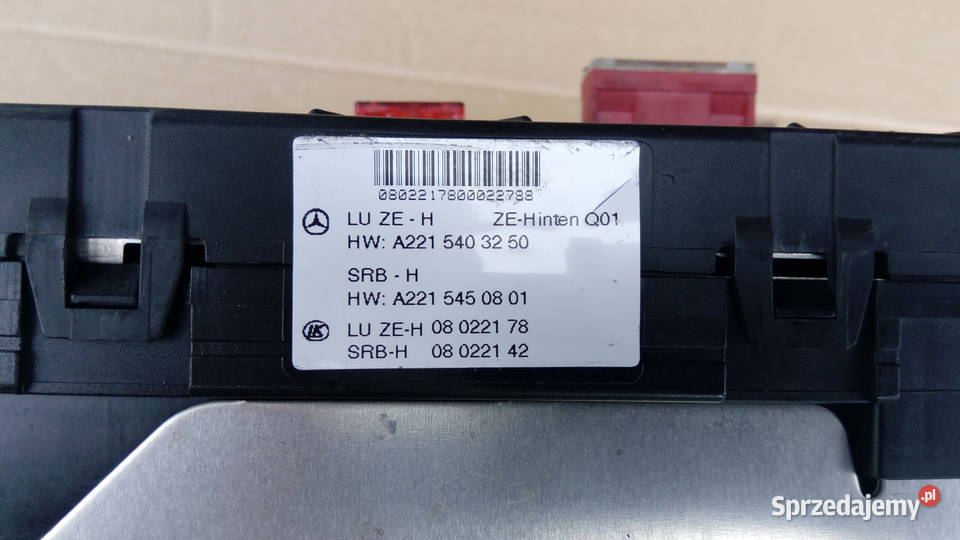 Skrzynka bezpieczników sterownik w 2215403550