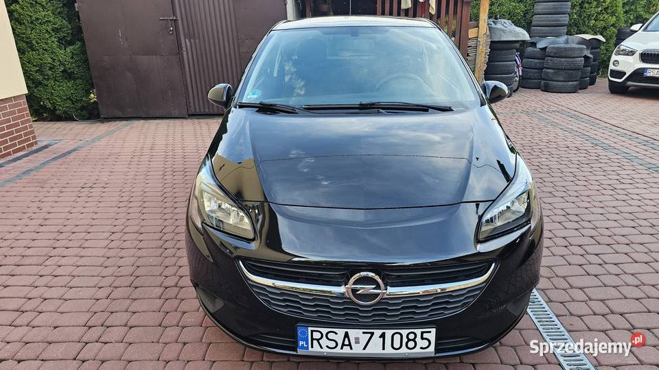 Opel Corsa E 12 70 Klima 2017r Sanok manualna Corsa Zarszyn sprzedam