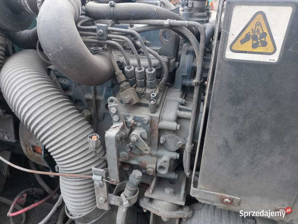 Zamiatarka tennant 6400 silnik kubota d905 3 Rok produkcji 2008 Motoryzacja Turek