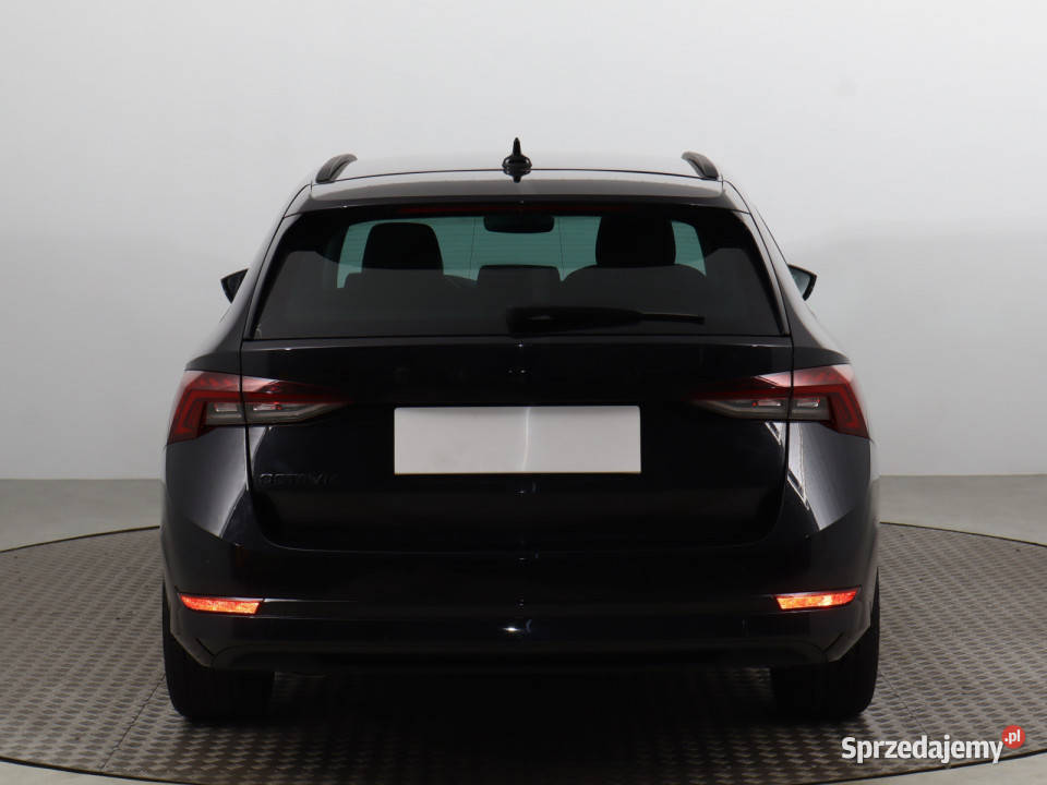 Skoda Octavia 15 TSI etec