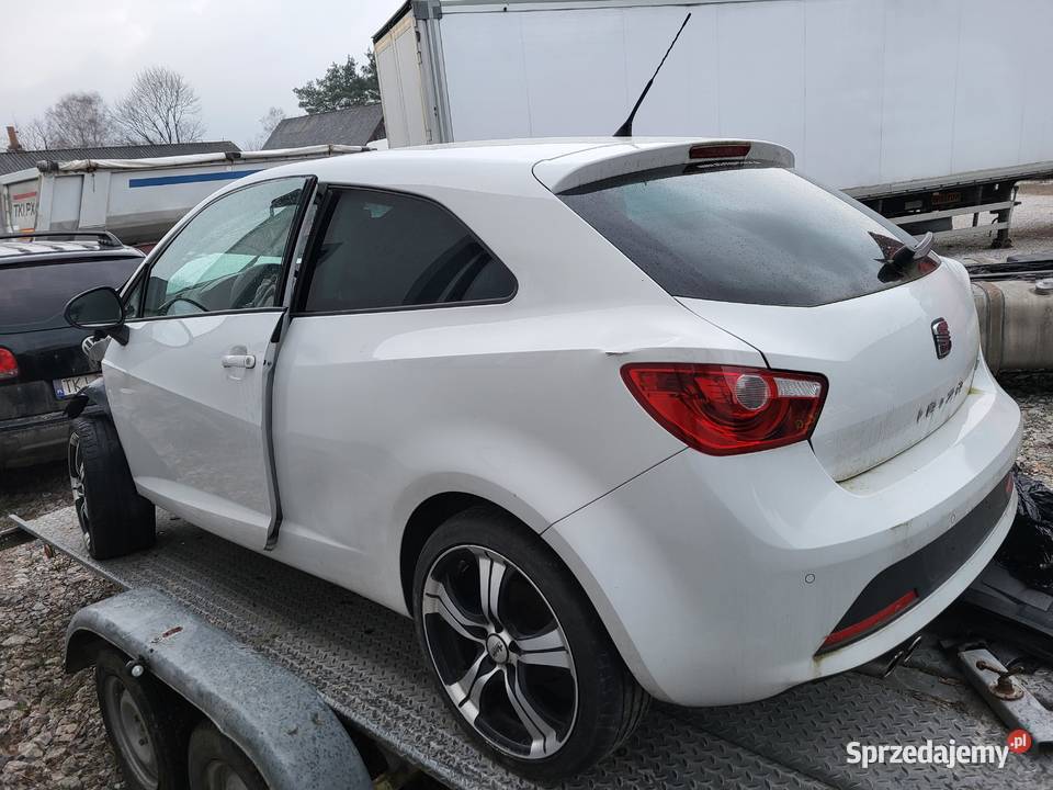SEAT ibiza FR kod lakLB9A części osobowe świętokrzyskie Zagnańsk