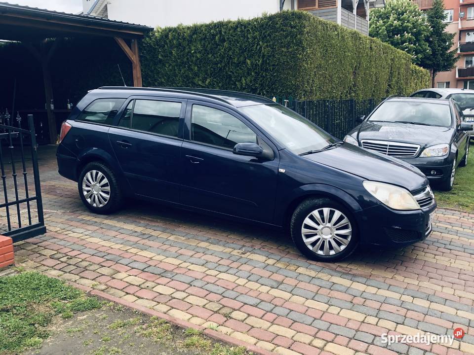 Opel Astra H Kombi 17DTI Przeworsk