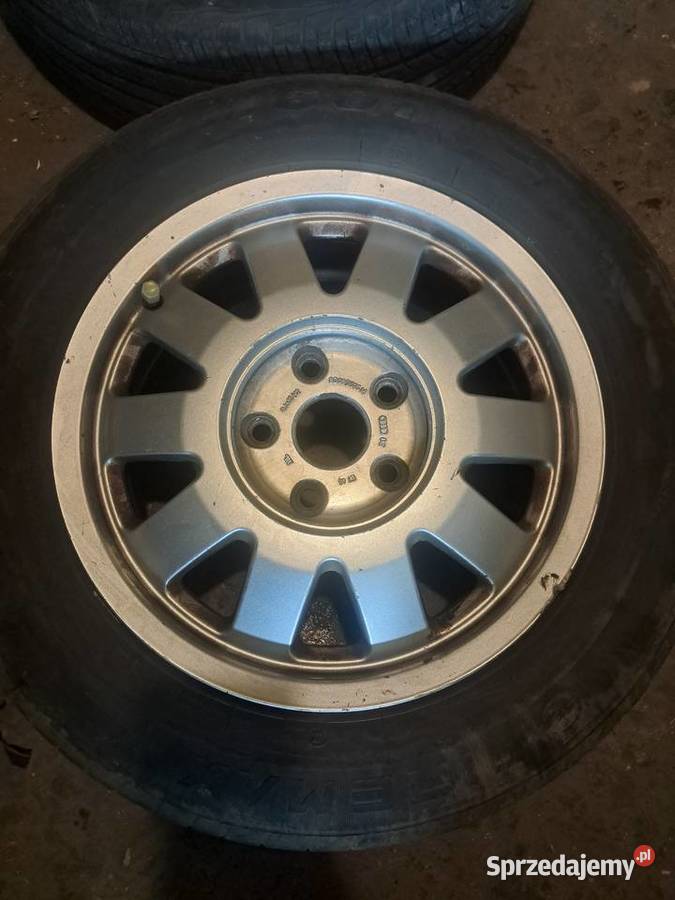 Sprzedam Felgi Audi A4 z oponami letnimi Wieprz sprzedam