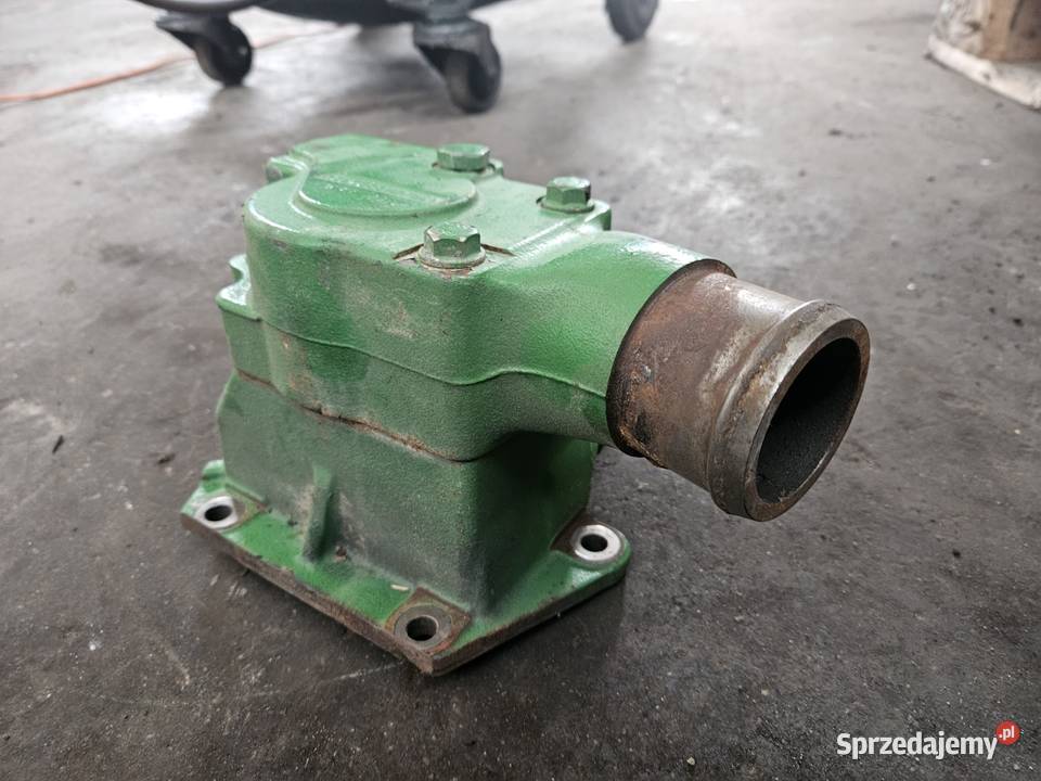 OBUDOWA TERMOSTATU R524028 John Deere 7280R 6090 podlaskie