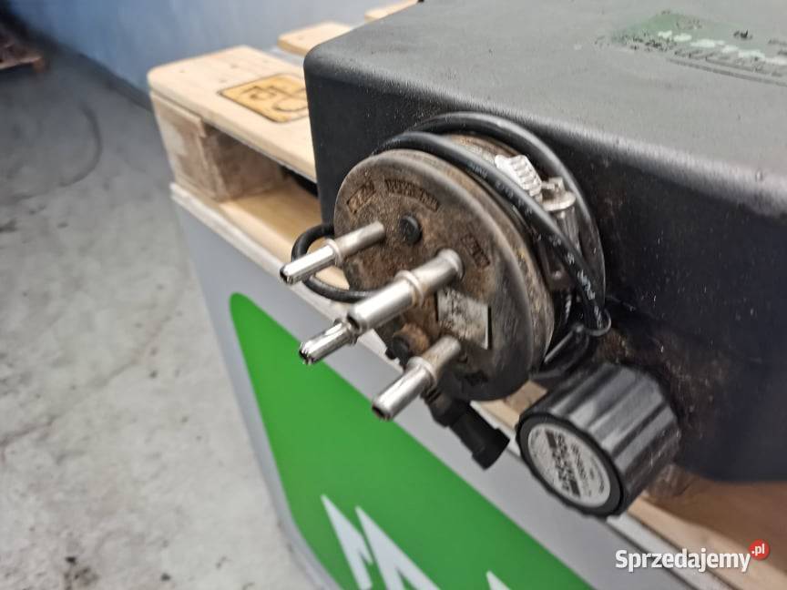 Zbiornik Adblue Manitou MLT 635 wielkopolskie Wilkowo sprzedam