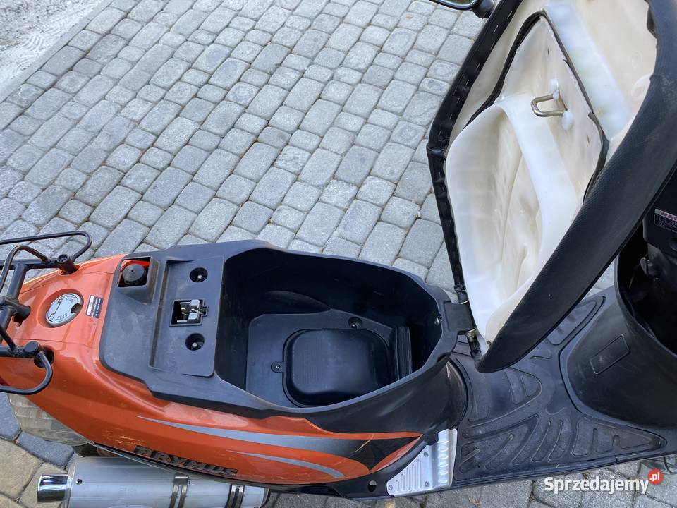 Skuter Motoventus z małym przebiegiemw stanie Ciche