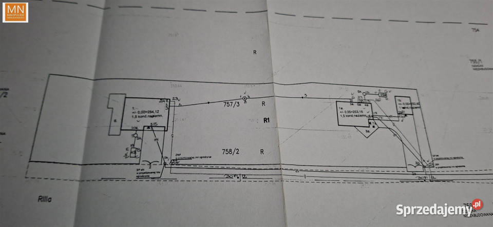 Grunt 1647m2 Morawica małopolskie