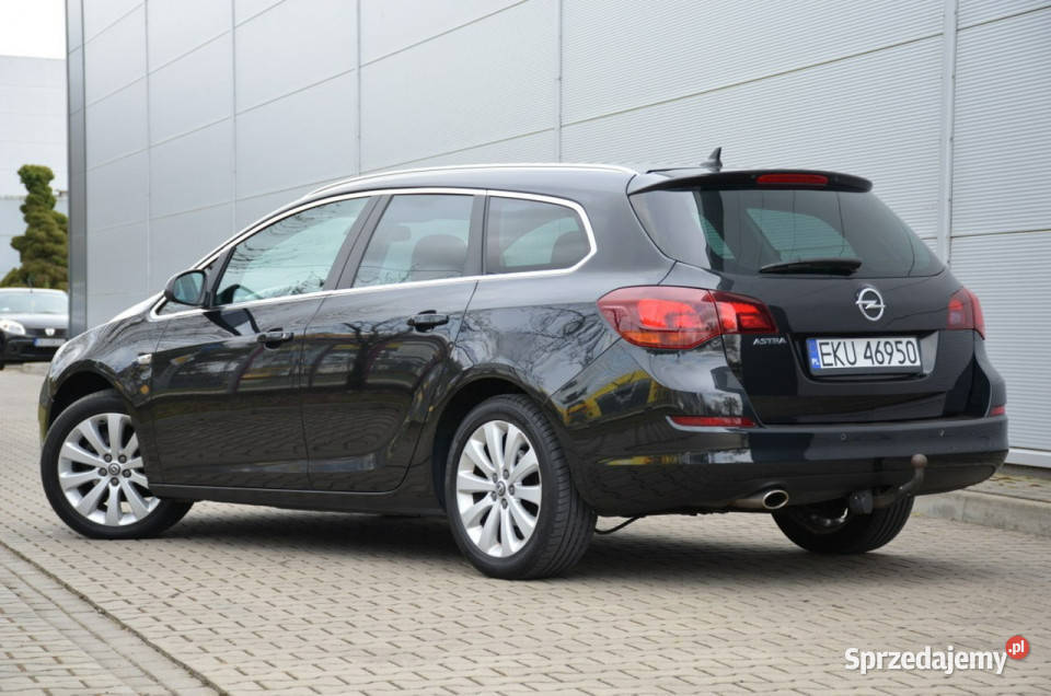 Opel Astra 14T 140 Cosmo Serwis Navi Skóra światła przeciwmgielne Kutno