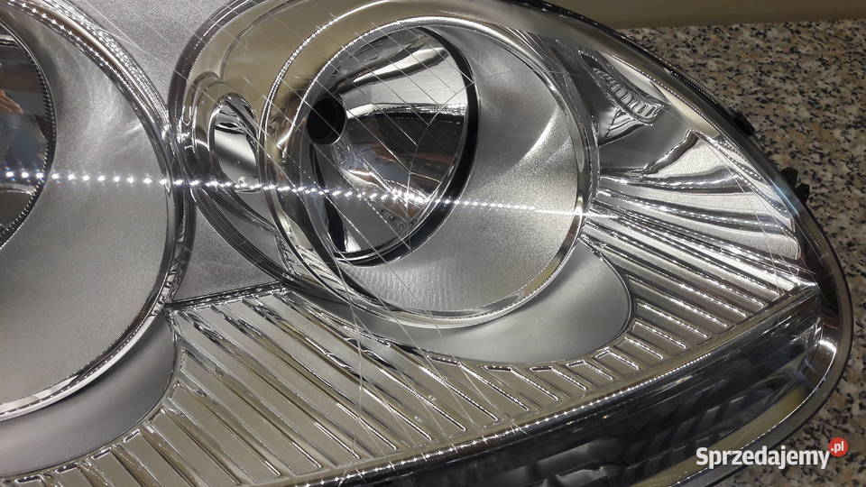 Reflektor Lampa VW Golf V prawa strona Rok produkcji 2005 opolskie Głuchołazy