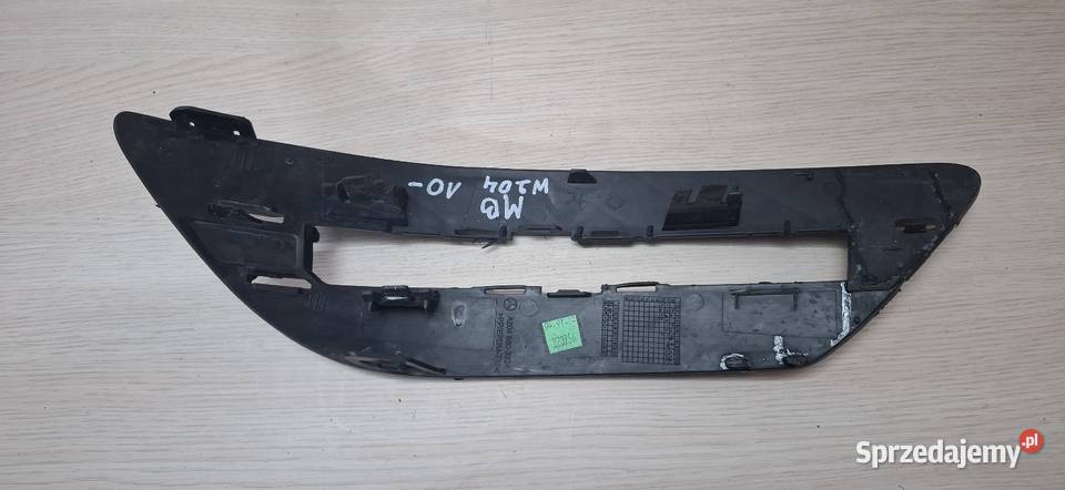 Zaslepka Zderzaka Przedniego Mercedes W204 świętokrzyskie Sandomierz