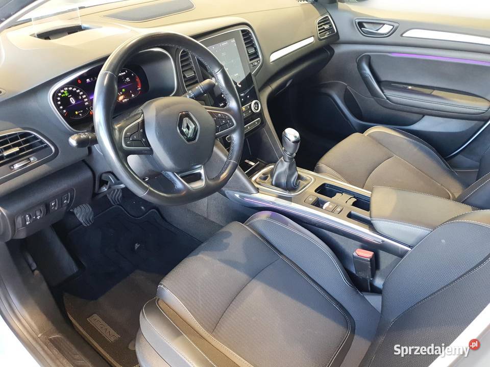 RENAULT Megane IV GrandCoupe 13 TCe 140 Intens