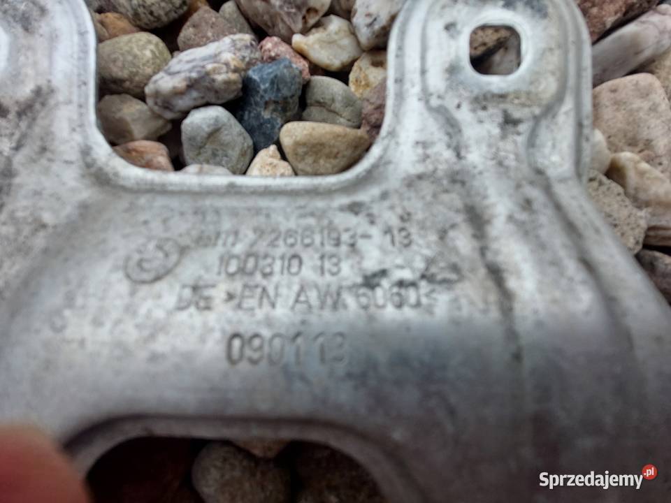 BMW F21 miejsce zgniotu prawe przednie