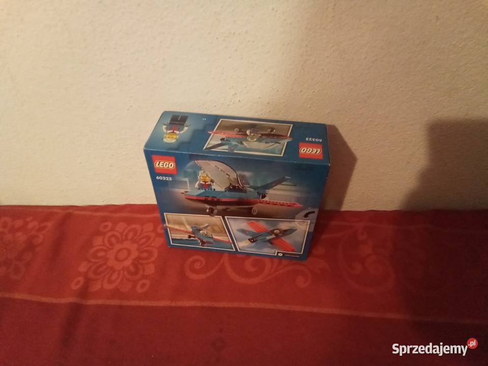 Lego city 60323 samolot kaskaderski sprzedam