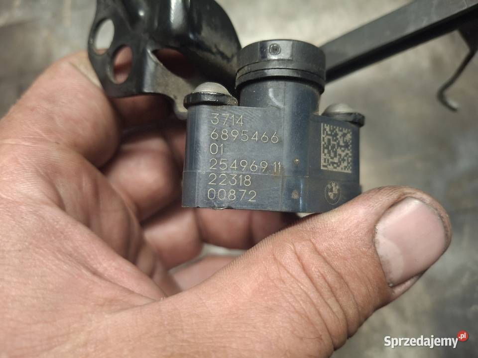 Czujnik poziomu lamp bmw f40 6895466 osobowe Włoszakowice