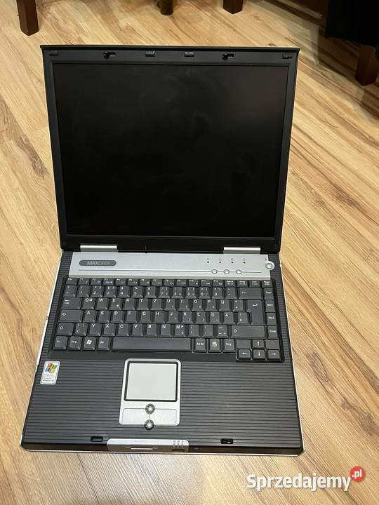 Stary laptop Maxdata Pro 6100X Brzana