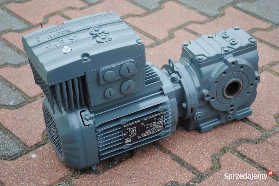 Motoreduktor kątowy 02211kw 2098obr Firmy SEW Kargowa