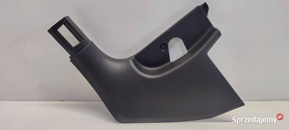 SKODA KAROQ OSŁONA PROGU LEWA PRZÓD 575863483 sprzedam