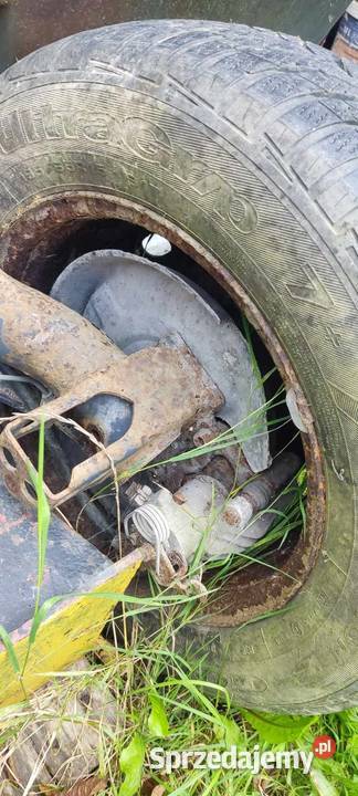 Zaciski hamulcowe a4 b5 Tyczyn sprzedam