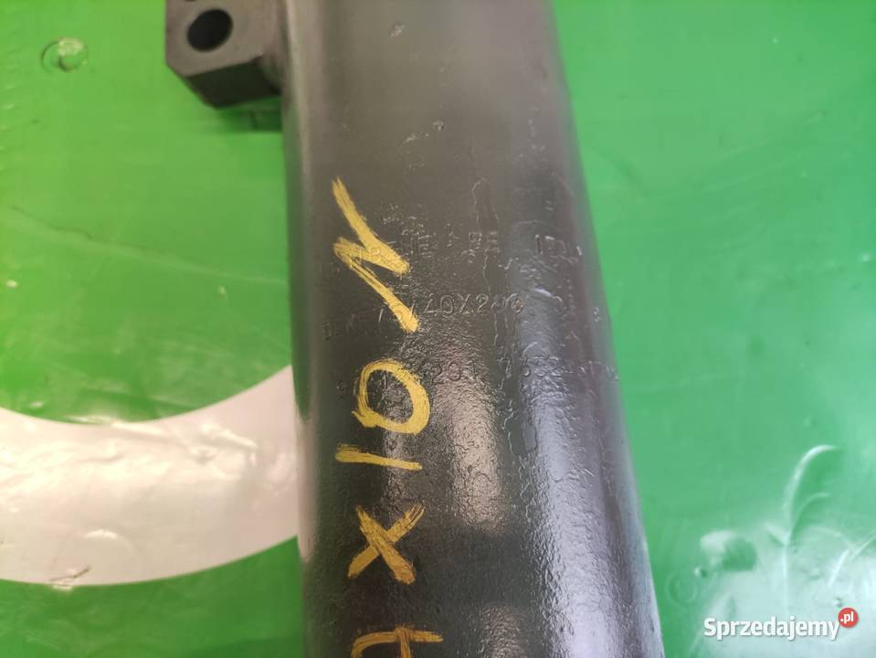Siłownik wspomagania skrętu 972121201 Claas Wilkowo sprzedam