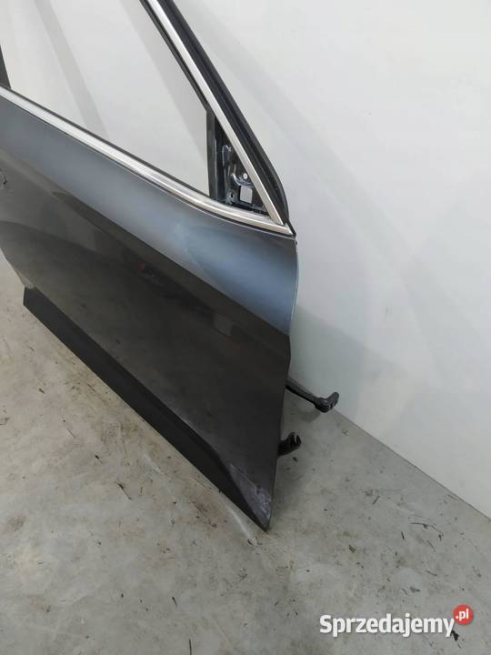 DRZWI PRAWE PRZÓD Skoda Superb III 2015 Rok produkcji 2019 sprzedam