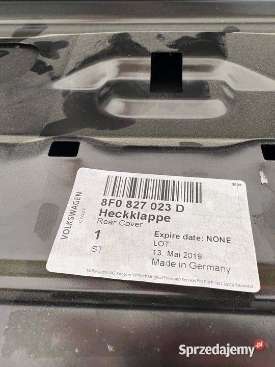 AUDI A5 S5 8W CABRIO KLAPA BAGAZNIKA 8F0827023D