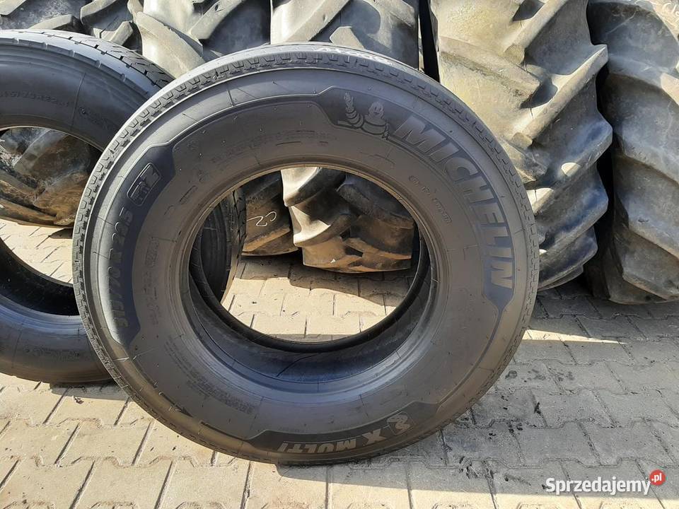 Opona używana ciężarowa 31570R225 MICHELIN Zaścianki