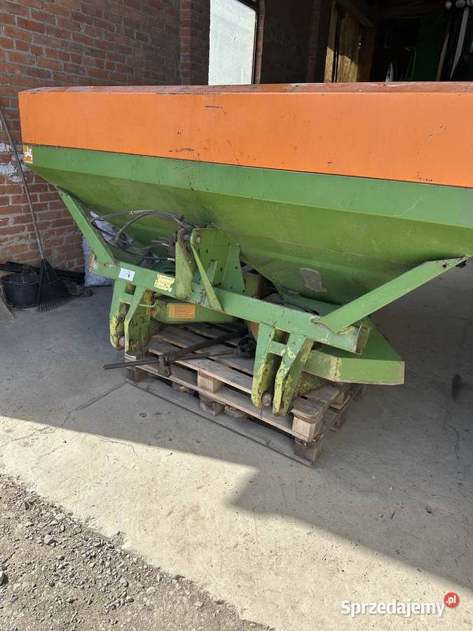 Rozsiewacz Amazone M2