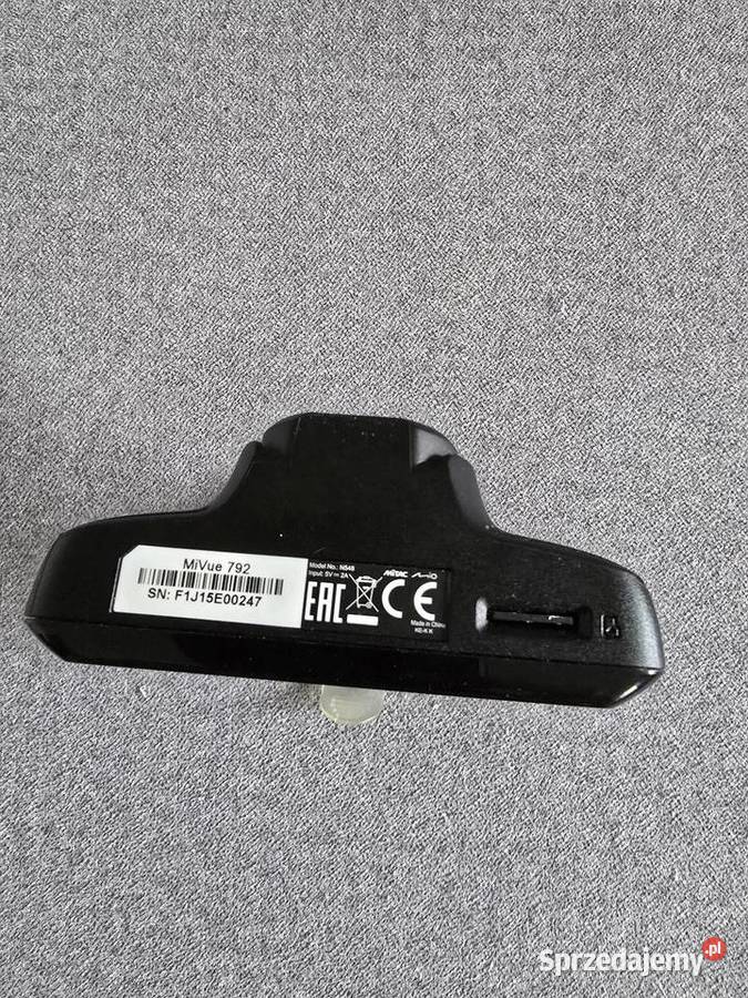 Kamera samochodowa Mio Mivue 792 WiFi Pro Czarna Woda