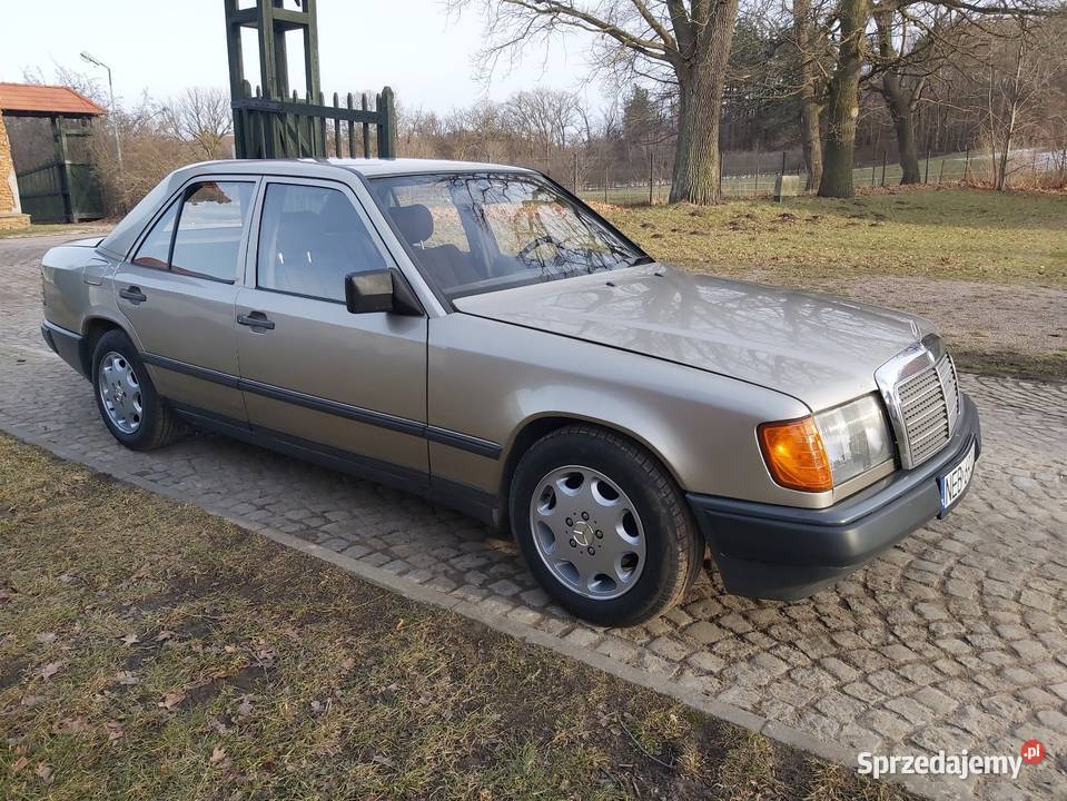 Mercedes w123 disel 20 manual 1989r Tolkmicko