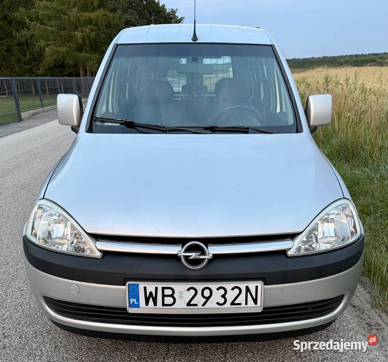 OPEL Combo Salon VAN Furgon 17 DI Isuzu CD Warszawa