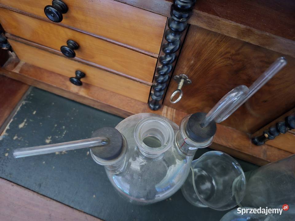 Zestaw naczyń laboratoryjnych Porcelana i szkło sprzedam