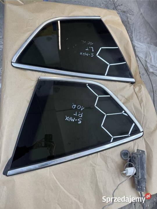 Tylnie szyby ford s lewa i prawa Limanowa