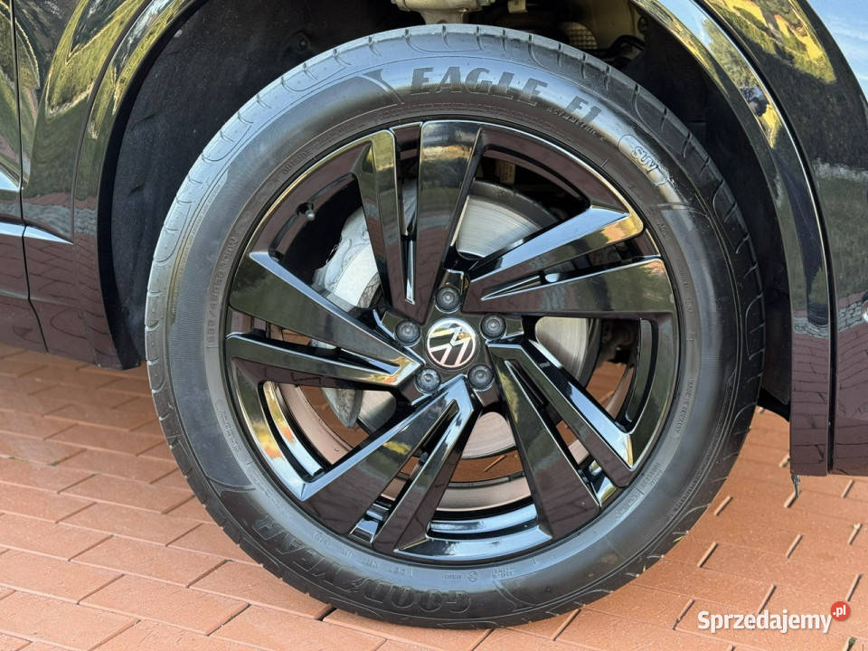 Volkswagen Touareg 30 V6 DSG R LINE Salon Widełki