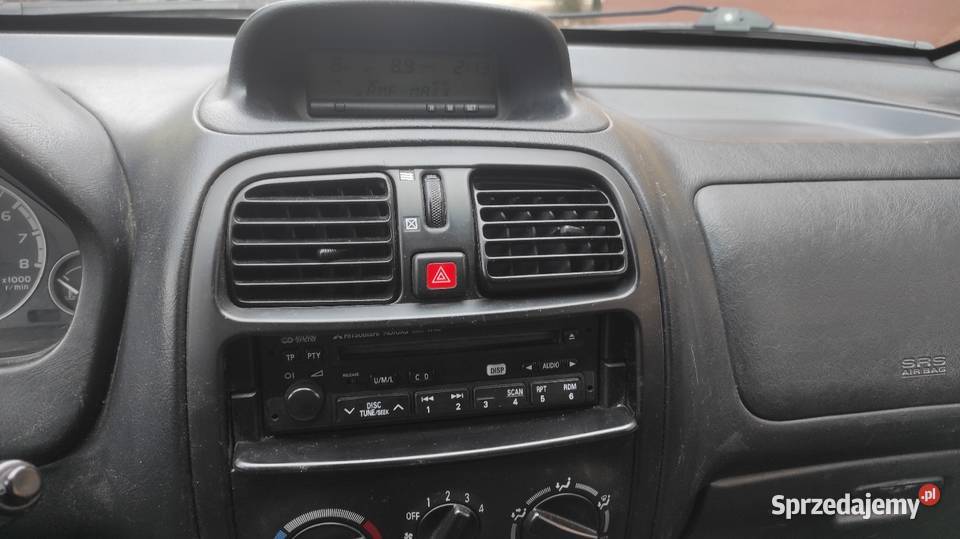 Mitsubishi SpaceStar 2004 16 benzyna Sedan / Limuzyna Chodzież